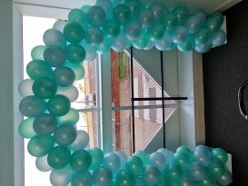 balloon arch display