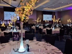 blossom centrepieces hull4heroes