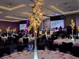 blossom centrepieces hull4heroes