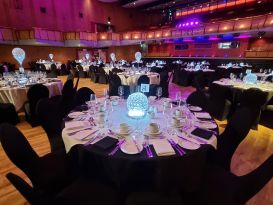 centrepieces cliffs pavilion