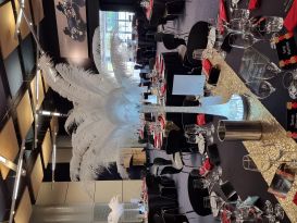 ostrich feather centrepieces3 WilliamsF1---Copy