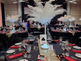 ostrich feather centrepieces5 WilliamsF