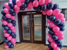 swirl balloon arch cambridge-1-