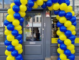 swirl balloon arch rugby