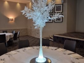 white tree centrepieces