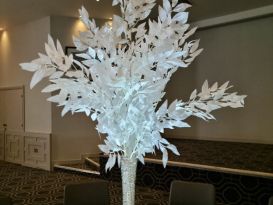 white tree centrepieces