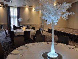 white tree centrepieces